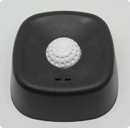 Black with white ball slow-feed lick bowl – compact and lightweight